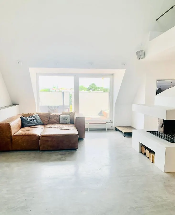 Apartment Schoene Dachgeschoss-Maisonette Wohnung Munich Germany